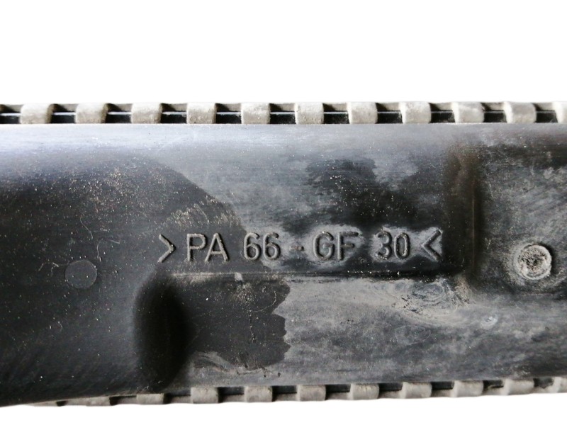 Recambio de radiador agua para opel vectra c berlina 3.0 v6 cdti cat (y 30 dt / lb5) referencia OEM IAM PA66GF30  