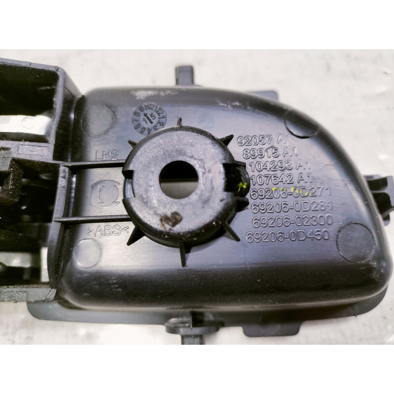 Recambio de cerradura puerta delantera izquierda para toyota yaris active referencia OEM IAM T4311140F3 92057A1 