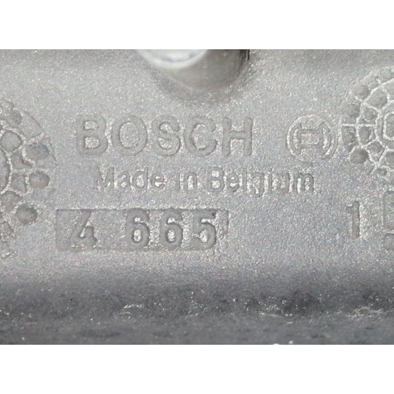 Recambio de brazo limpia delantero izquierdo para volkswagen touareg (7la) tdi r5 referencia OEM IAM   