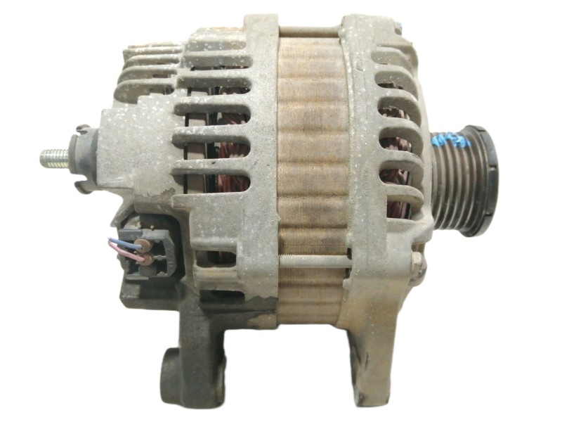 Recambio de alternador para nissan x-trail (t31) le referencia OEM IAM 23100JG71A  