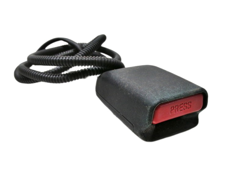 Recambio de enganche cinturon delantero izquierdo para toyota yaris active referencia OEM IAM 1067877  