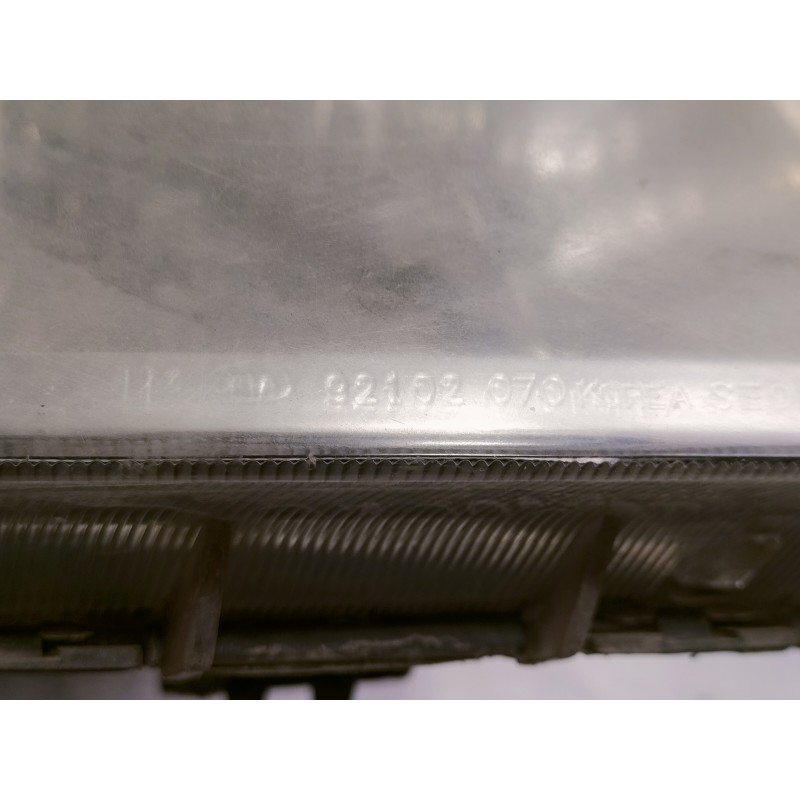 Recambio de faro derecho para kia picanto 1.0 lx referencia OEM IAM 92102070  PARA PULIR