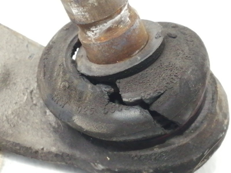 Recambio de brazo suspension inferior delantero derecho para peugeot partner (s2) combi pro referencia OEM IAM   