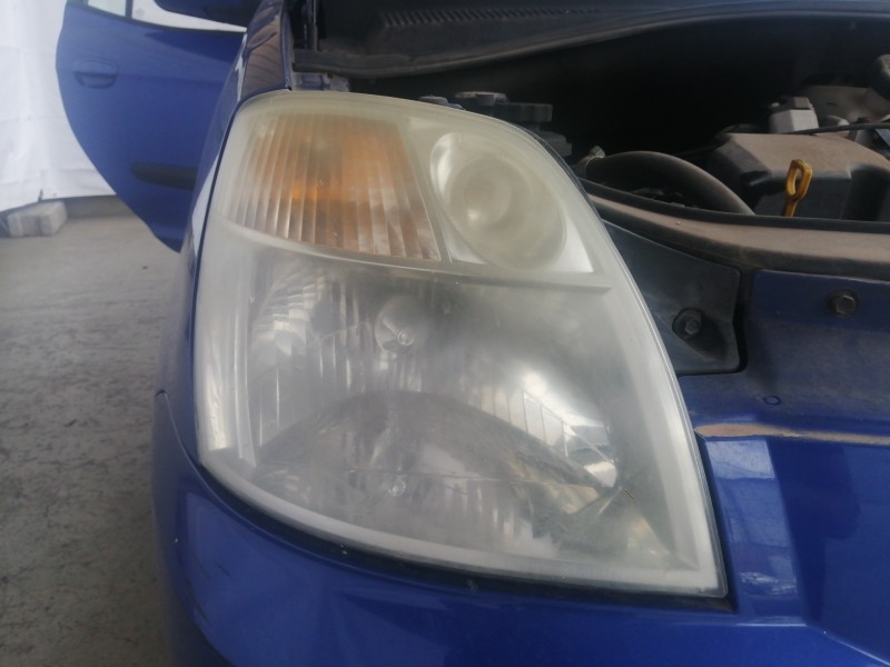 Recambio de faro derecho para kia picanto 1.0 lx referencia OEM IAM 92102070  PARA PULIR