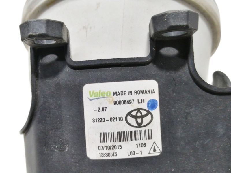 Recambio de faro antiniebla izquierdo para toyota yaris active referencia OEM IAM 90008497 8122002110 