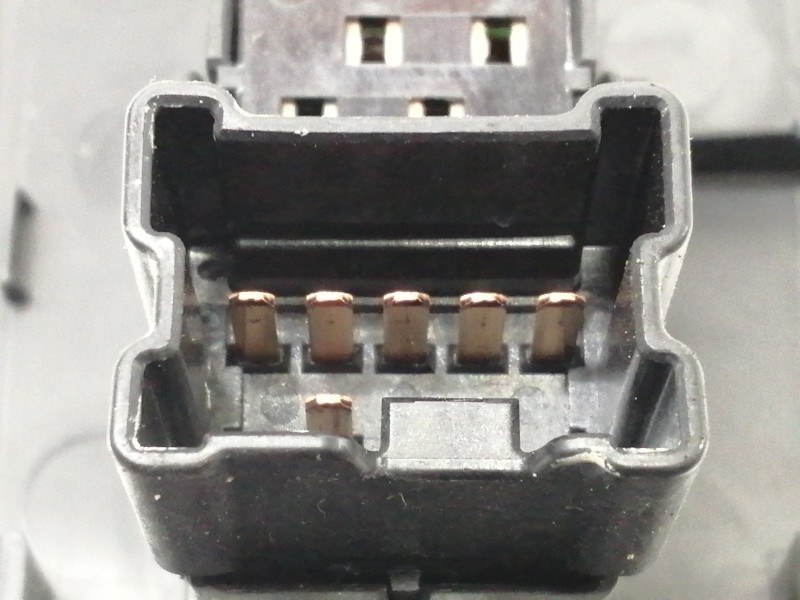 Recambio de mando elevalunas delantero derecho para nissan x-trail (t31) le referencia OEM IAM 25411JG000 80960JG400A 