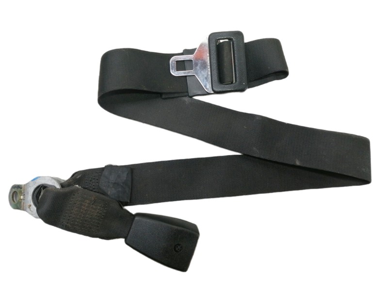 Recambio de enganche cinturon trasero izquierdo para bmw serie 3 berlina (e46) 320d referencia OEM IAM 8233291LH 8226039 