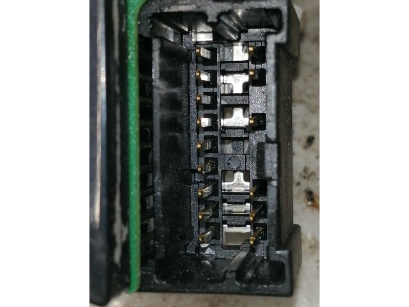 Recambio de mando limpia para nissan x-trail (t31) le referencia OEM IAM 8904SD  