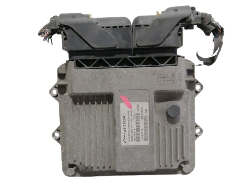 Recambio de centralita motor uce para fiat doblo i cargo 1.3 jtd sx furgón referencia OEM IAM 51796244 7160008603 MJD6F3D4 
