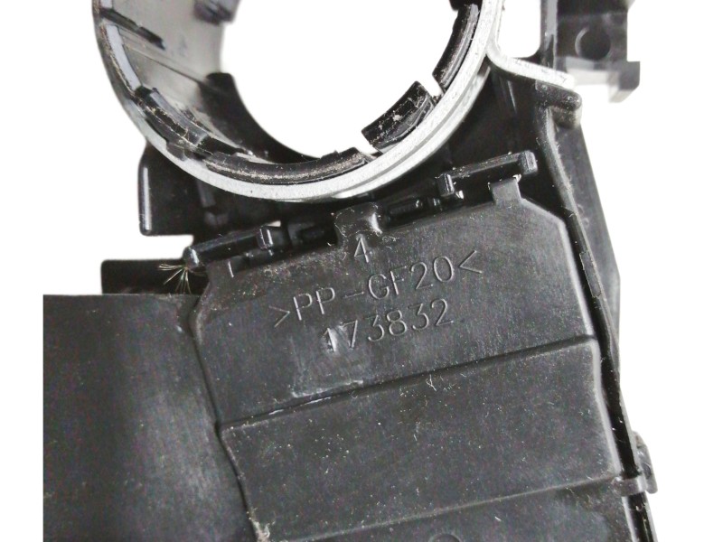 Recambio de mando multifuncion para toyota yaris active referencia OEM IAM 173832 17F144 