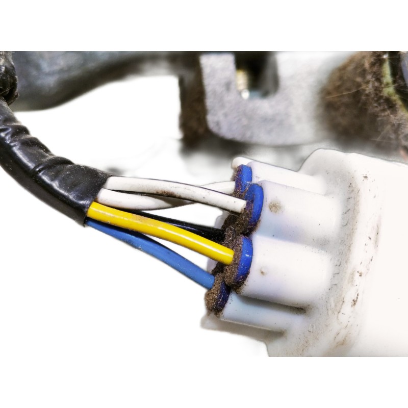 Recambio de motor limpia delantero para toyota yaris active referencia OEM IAM 851100D191 1593007710 5 CABLES