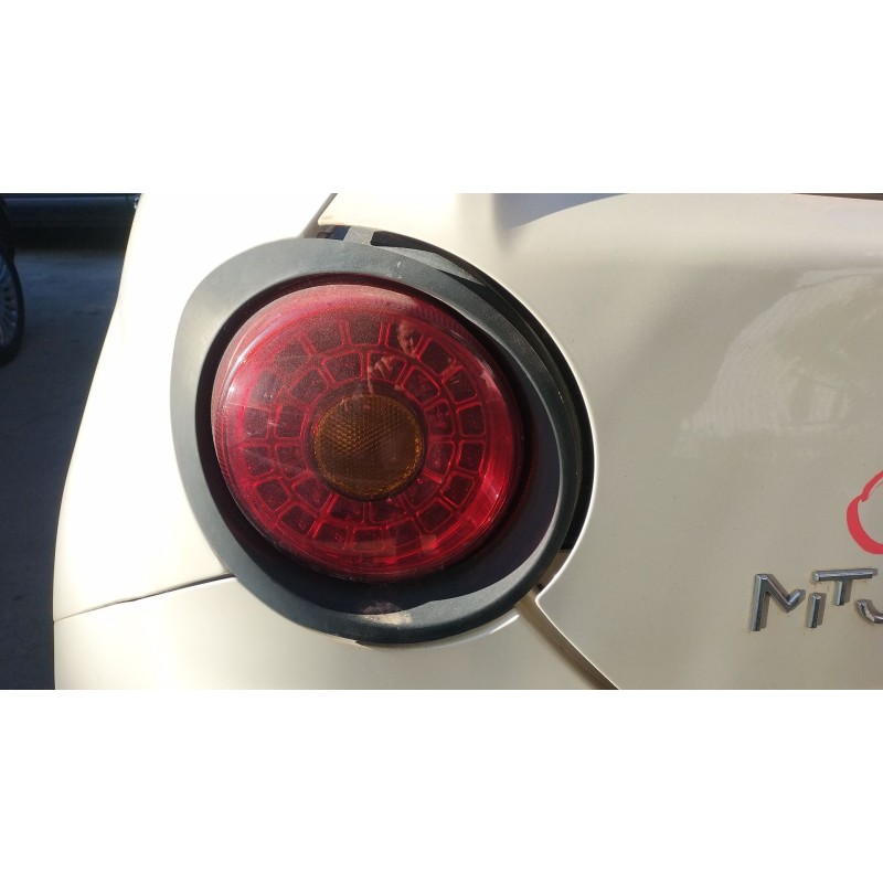 Recambio de piloto trasero izquierdo para alfa romeo mito (955_) 1.4 tjet (955axa1b) referencia OEM IAM 0000071752163  