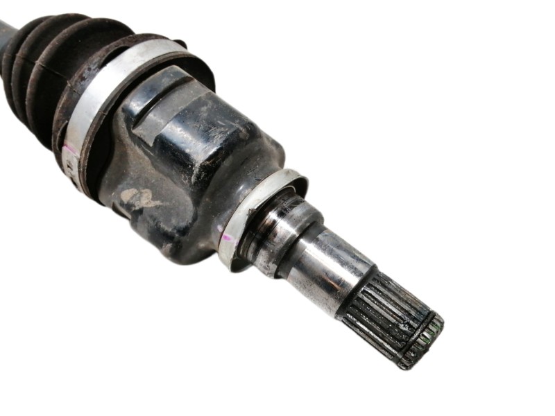 Recambio de transmision delantera derecha para toyota yaris active referencia OEM IAM 434100D510  