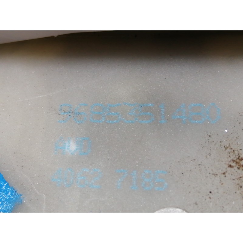 Recambio de cerradura puerta delantera derecha para citroën c4 lim. collection referencia OEM IAM 9685351480 9660525380 96859502