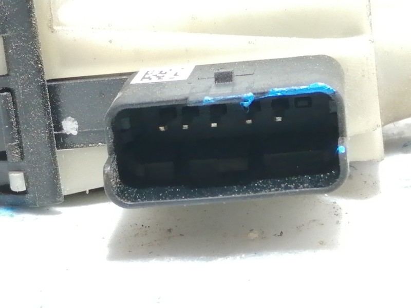 Recambio de cerradura puerta delantera derecha para citroën c4 lim. collection referencia OEM IAM 9685351480 9660525380 96859502