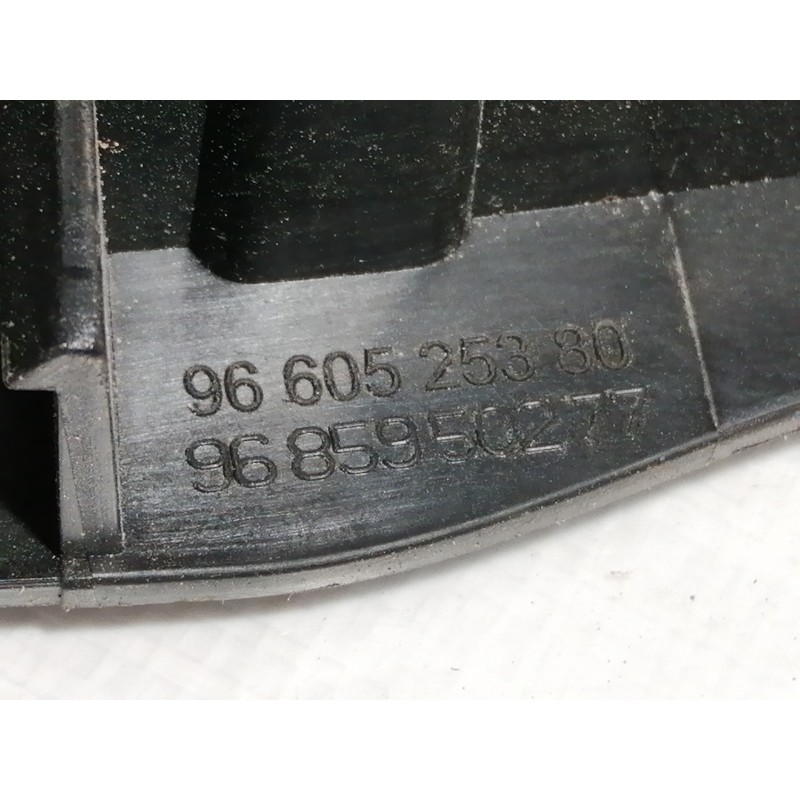 Recambio de cerradura puerta delantera derecha para citroën c4 lim. collection referencia OEM IAM 9685351480 9660525380 96859502