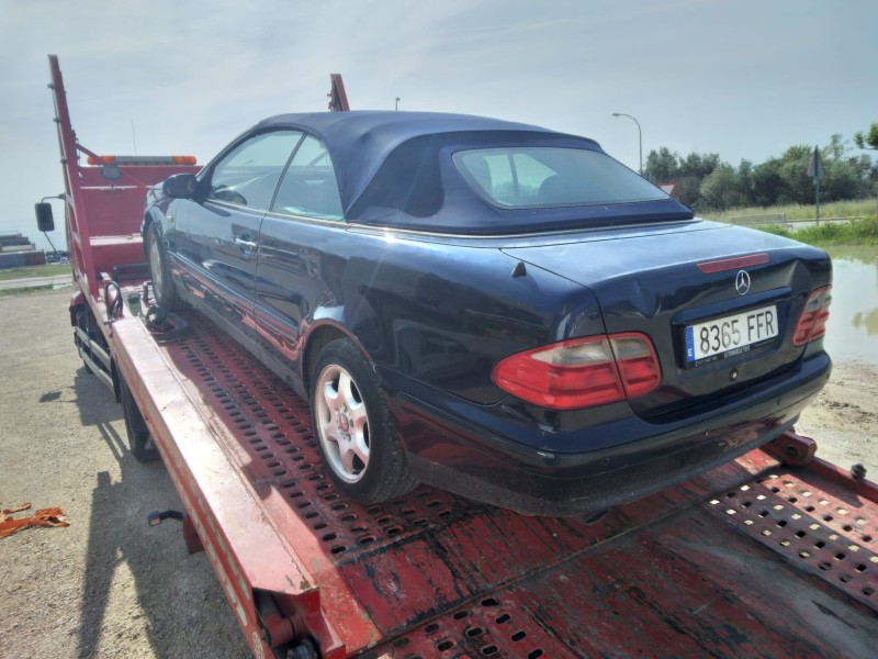 Recambio de elevalunas delantero derecho para mercedes-benz clase clk (w208) cabrio 230 compressor (208.447) referencia OEM IAM 