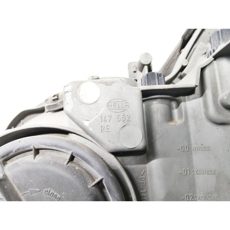 Recambio de faro derecho para mercedes-benz clase clk (w208) cabrio 230 compressor (208.447) referencia OEM IAM A2088200161  PAR