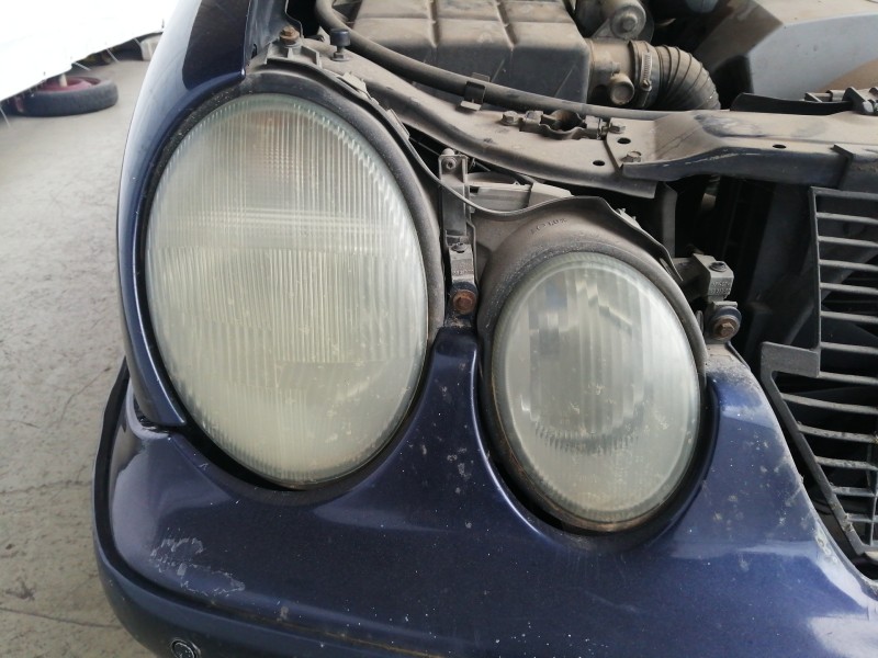 Recambio de faro derecho para mercedes-benz clase clk (w208) cabrio 230 compressor (208.447) referencia OEM IAM A2088200161  PAR