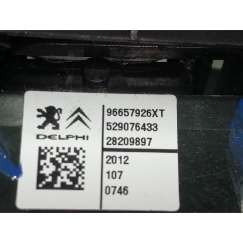 Recambio de mando elevalunas trasero izquierdo para citroën c4 lim. collection referencia OEM IAM 96657926XT 28209897 529076433