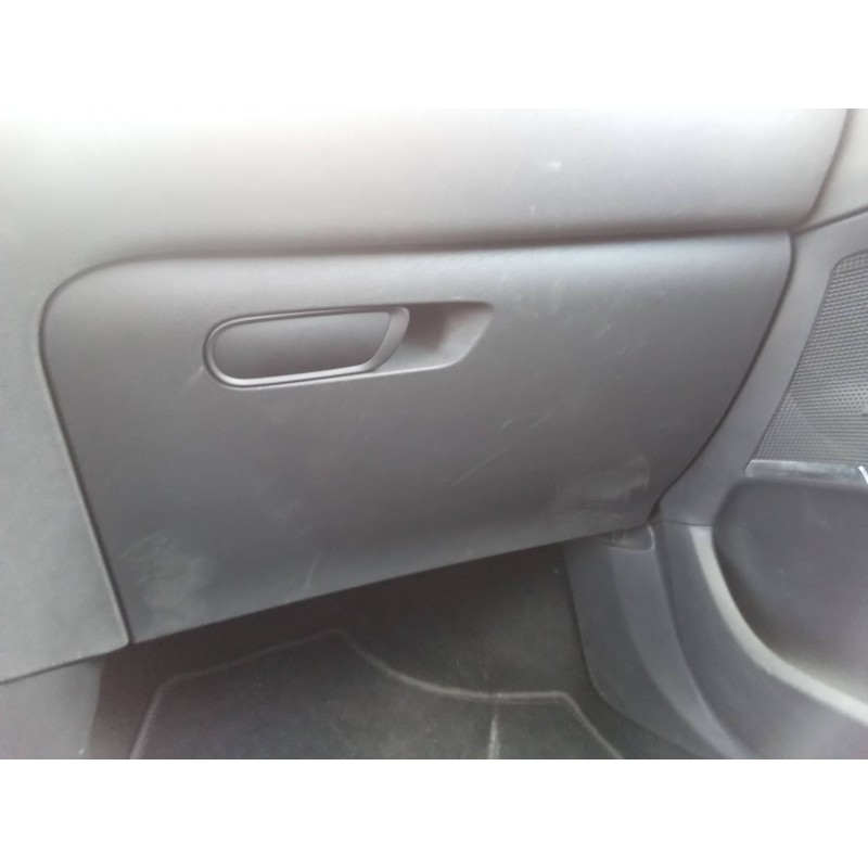 Recambio de guantera para citroën c4 lim. collection referencia OEM IAM 9671431377 9671471177 00047023