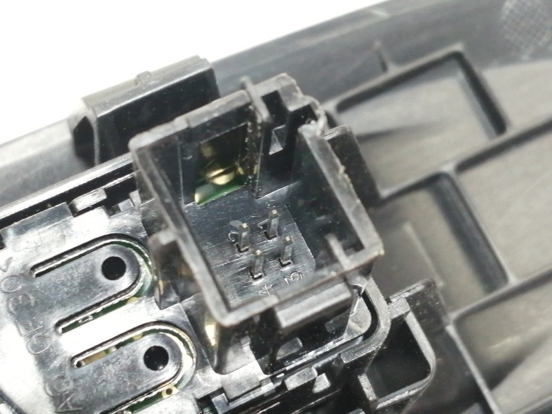 Recambio de mando elevalunas delantero derecho para citroën c4 lim. collection referencia OEM IAM 96657056ZD 529076433 28276491