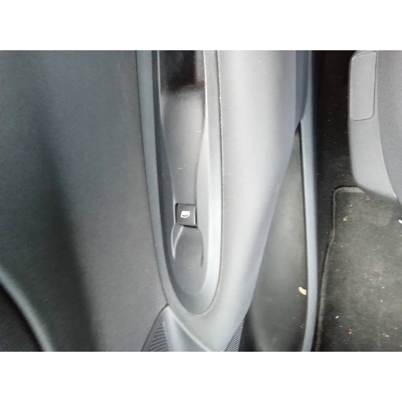 Recambio de mando elevalunas delantero derecho para citroën c4 lim. collection referencia OEM IAM 96657056ZD 529076433 28276491