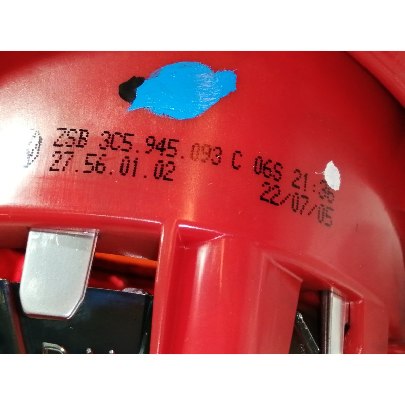 Recambio de piloto trasero izquierdo interior para volkswagen passat berlina (3c2) trendline referencia OEM IAM 3C5945093C 3C594