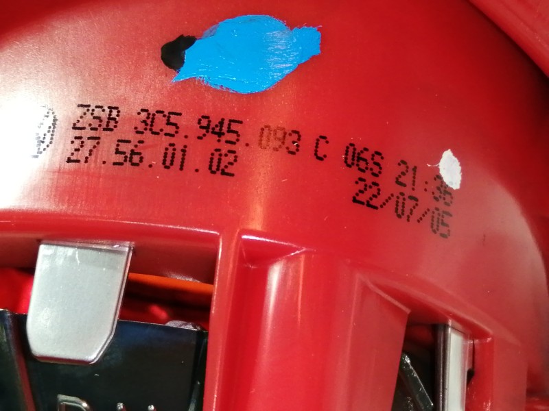 Recambio de piloto trasero izquierdo interior para volkswagen passat berlina (3c2) trendline referencia OEM IAM 3C5945093C 3C594