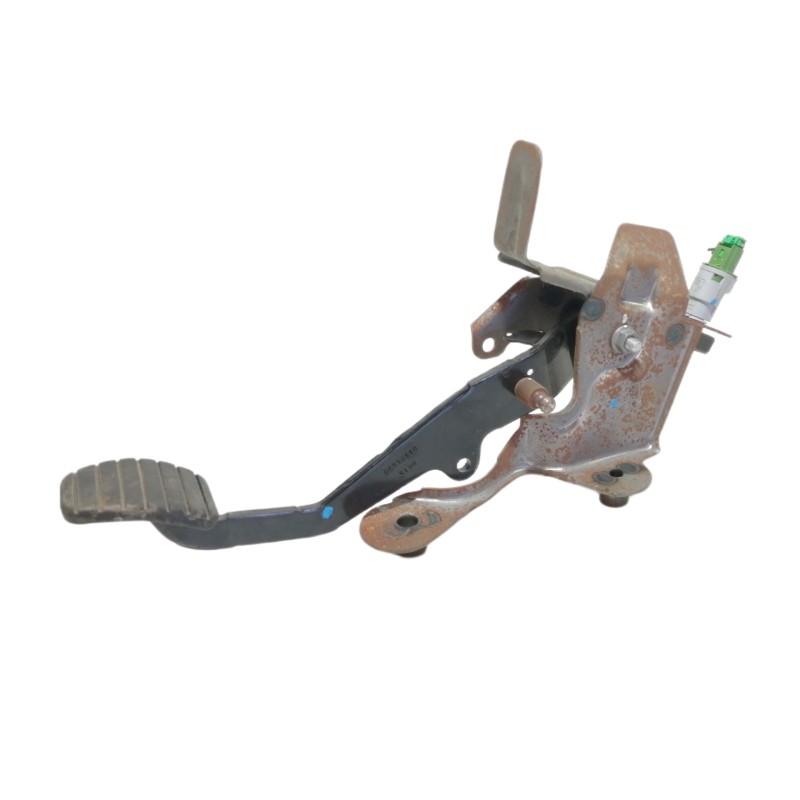 Recambio de pedal embrague para renault captur 0.9 tce referencia OEM IAM 01121630  