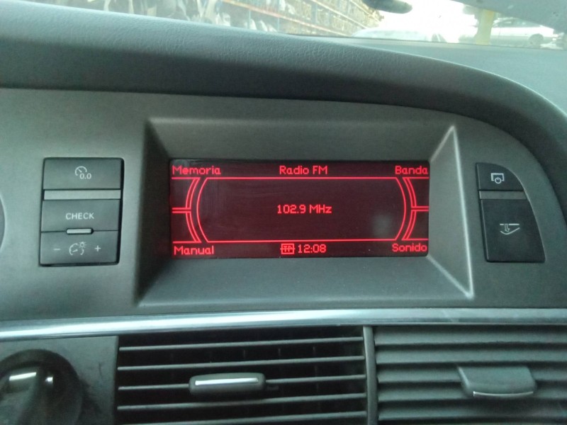 Recambio de pantalla multifuncion para audi a6 berlina (4f2) 2.4 referencia OEM IAM 4F0919603 A2C53080033 