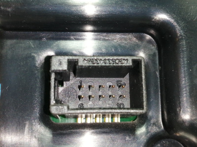 Recambio de pantalla multifuncion para audi a6 berlina (4f2) 2.4 referencia OEM IAM 4F0919603 A2C53080033 