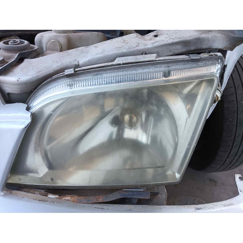 Recambio de faro izquierdo para mitsubishi space star (dg0) 1600 referencia OEM IAM   