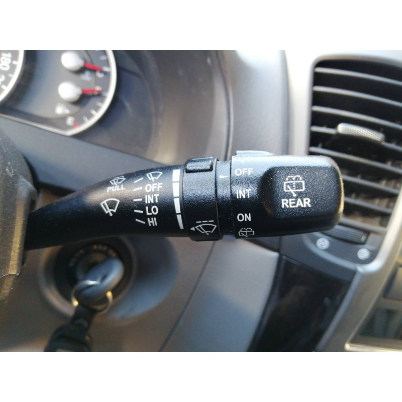 Recambio de mando limpia para kia sorento 2.5 crdi active referencia OEM IAM   