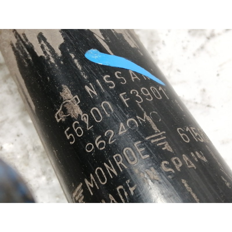 Recambio de amortiguador trasero izquierdo para nissan cabstar e tl35-1 referencia OEM IAM 56200F3901 96240MC 