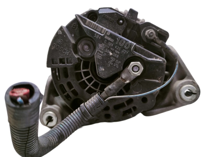 Recambio de alternador para opel corsa c cosmo referencia OEM IAM 55556068 5840124425021 
