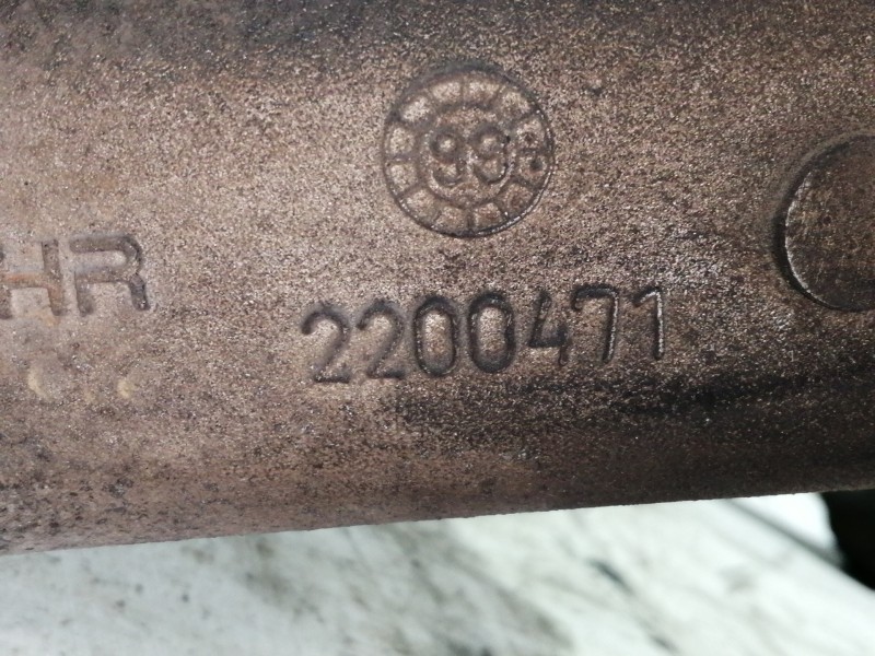 Recambio de intercooler para nissan cabstar e tl35-1 referencia OEM IAM 2200471 2200470 