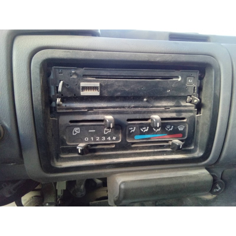 Recambio de mando calefaccion / aire acondicionado para nissan cabstar e tl35-1 referencia OEM IAM   