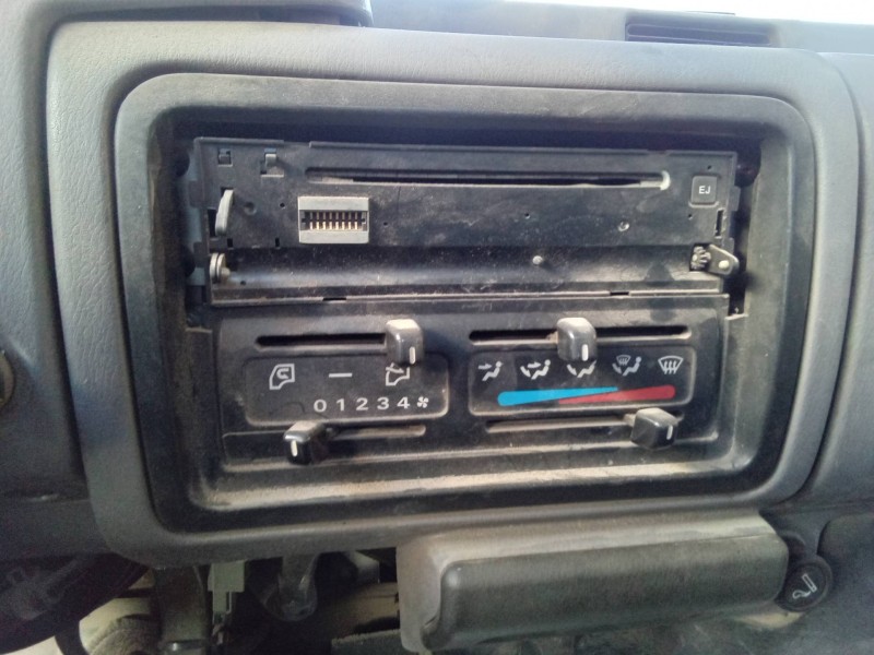 Recambio de mando calefaccion / aire acondicionado para nissan cabstar e tl35-1 referencia OEM IAM   