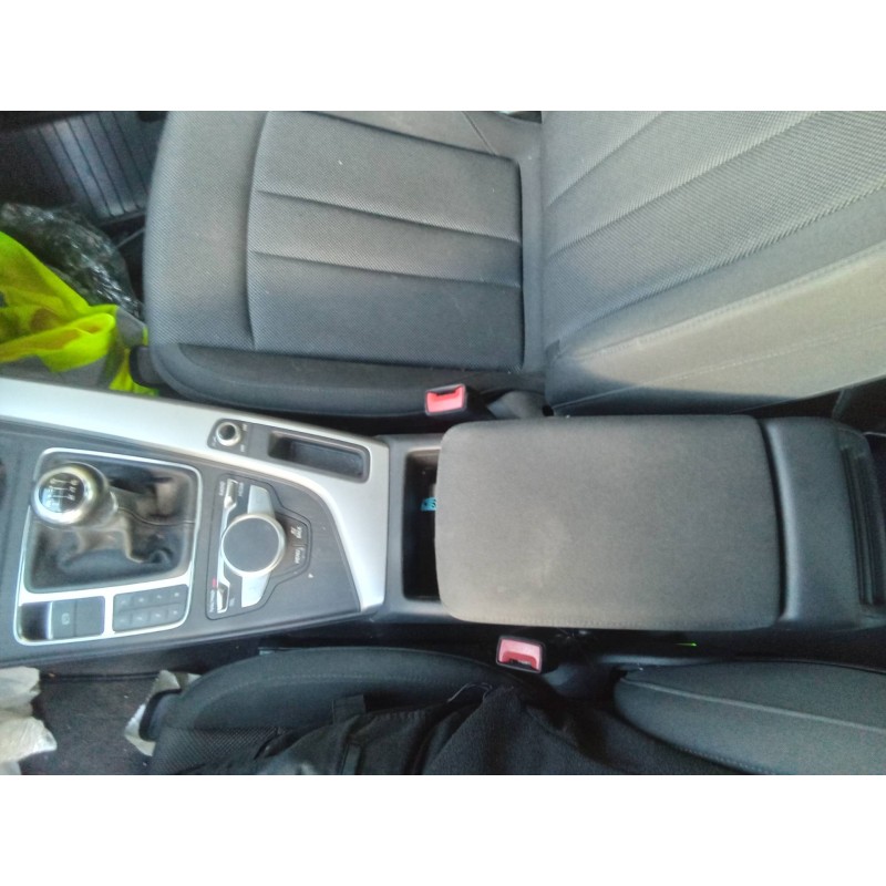 Recambio de apoyabrazos central para audi a4 berlina (8w2) advanced edition referencia OEM IAM 8W1863241A  