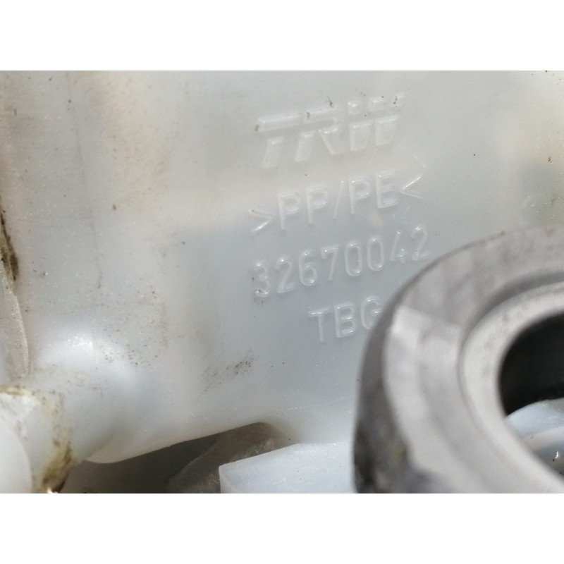 Recambio de bomba freno para audi a4 berlina (8w2) advanced edition referencia OEM IAM 32670042  