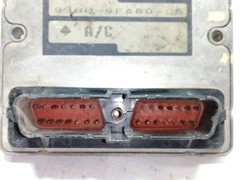 Recambio de centralita motor uce para ford mondeo berlina (gd) ambiente referencia OEM IAM 93BB9F480  