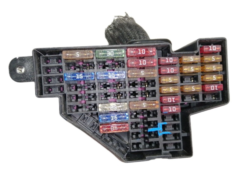 Recambio de caja reles / fusibles para volkswagen passat berlina (3c2) highline referencia OEM IAM 3C1941823  