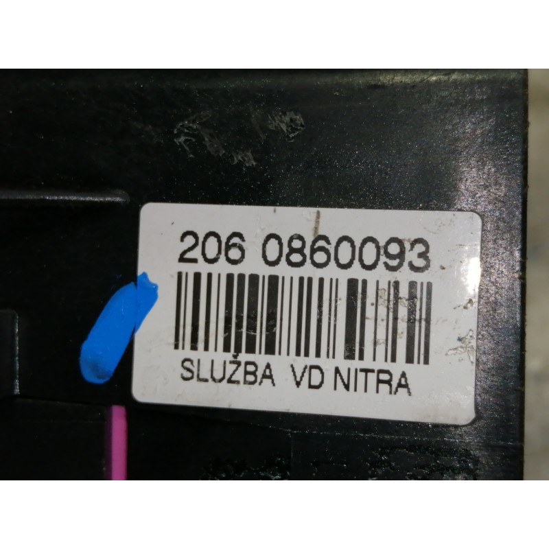 Recambio de caja reles / fusibles para volkswagen passat berlina (3c2) highline referencia OEM IAM 3C1941823  