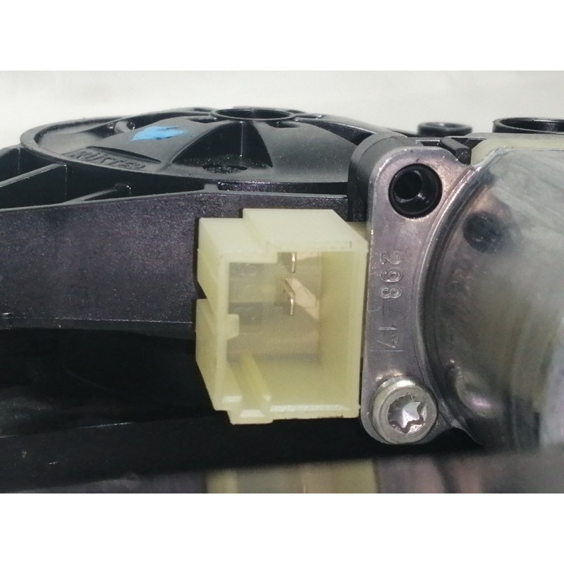 Recambio de elevalunas trasero derecho para audi a4 berlina (8w2) advanced edition referencia OEM IAM 8W0839462 8W0959812 