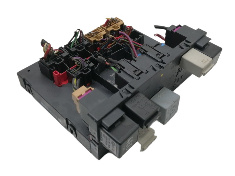 Recambio de caja reles / fusibles para volkswagen passat berlina (3c2) highline referencia OEM IAM 3C0937049J 28027755 