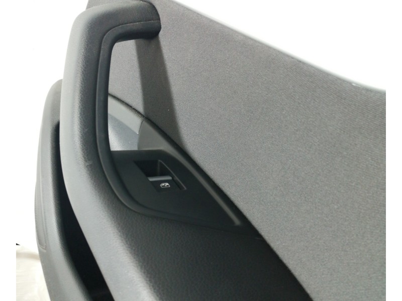 Recambio de guarnecido puerta trasera derecha para audi a4 berlina (8w2) advanced edition referencia OEM IAM 8W0867488 8W0868066