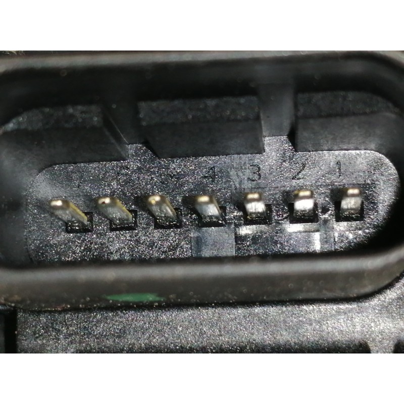 Recambio de cerradura puerta trasera derecha para peugeot 308 style referencia OEM IAM 9810309880  