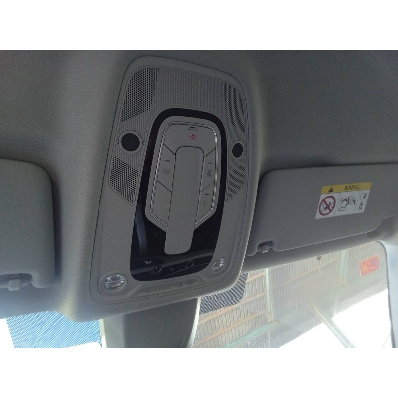 Recambio de luz interior para audi a4 berlina (8w2) advanced edition referencia OEM IAM 8W0947135BQ B00566503 