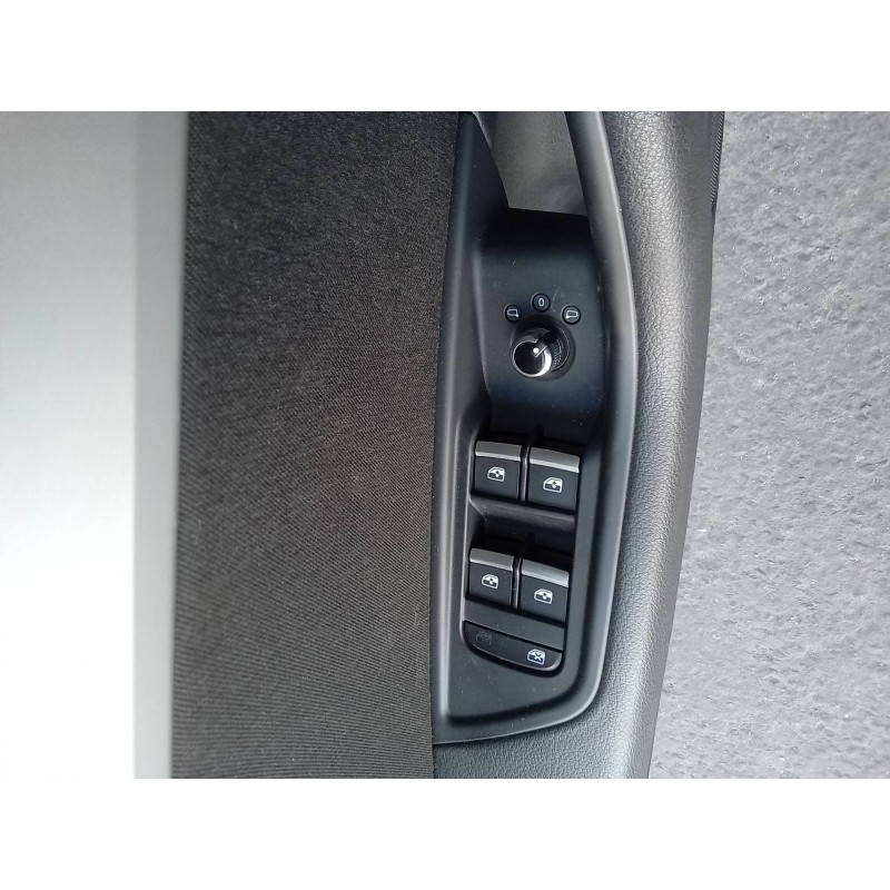 Recambio de mando elevalunas delantero izquierdo para audi a4 berlina (8w2) advanced edition referencia OEM IAM 8W0959851E  